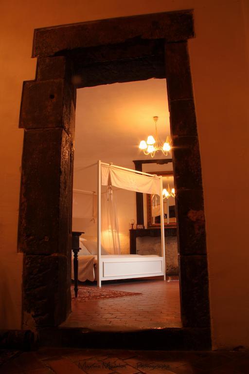 Chateau Rosans Bed & Breakfast Room photo